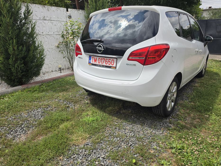 Vând Opel Meriva 1.3 Diesel 2011