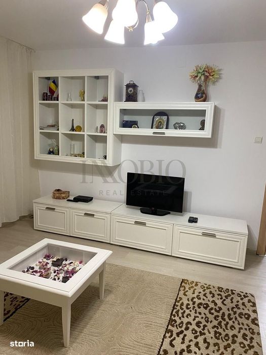 Apartament cu 3 camere / Panduri / Decomandat