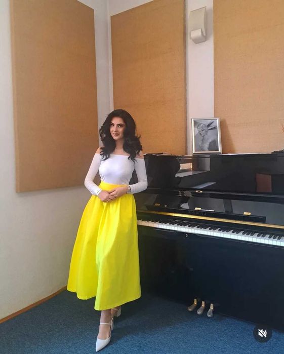 Profesoară de canto(toate genurile)