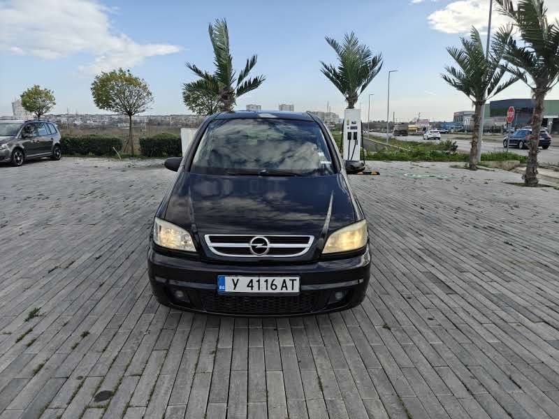 Opel Zafira 2.2 DTI 2003г