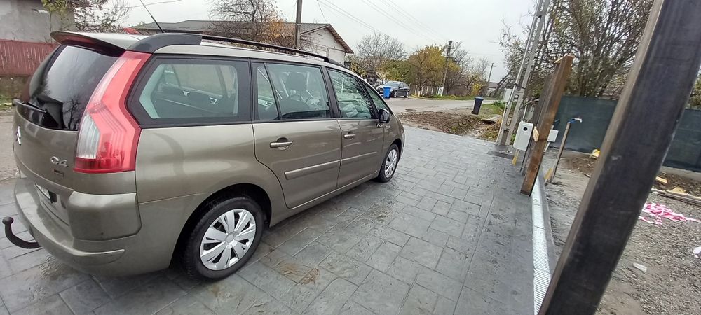 Citroen c4 picasso vând sau schimb cu dubă