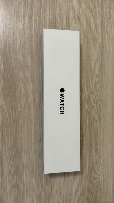 Срочно Apple Watch SE2 40mm АКБ 100%