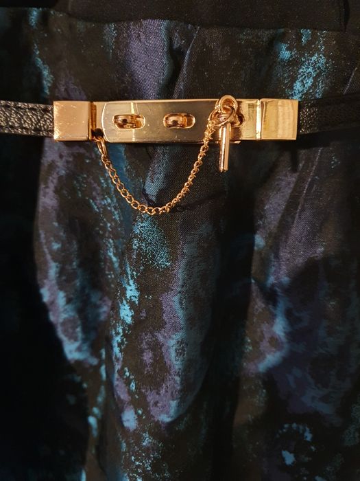 Рокля PAPER DOLLS-LONDON-нова Номер-38