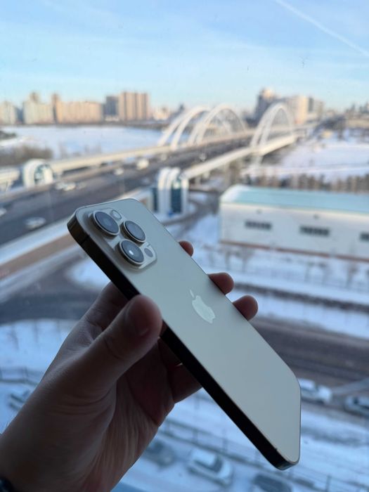 Продам Iphone 14 PRO MAX в идеальном состоянии