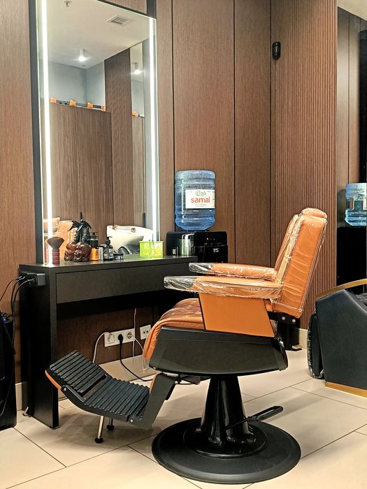 Кресло для Барбера срочно