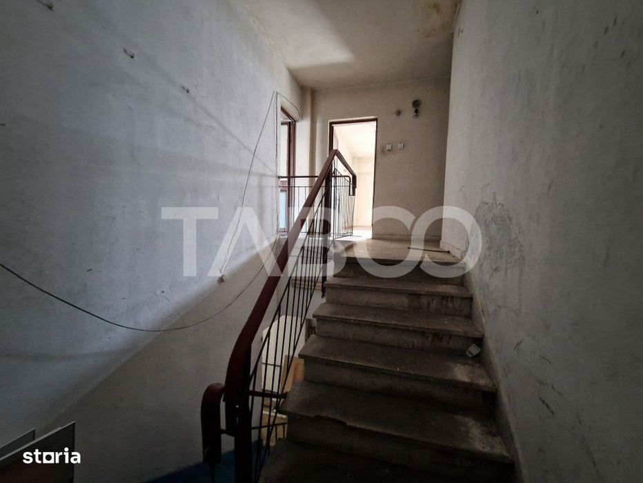 Spatiu comercial sau birouri in Turnisor la parter cu vad stradal