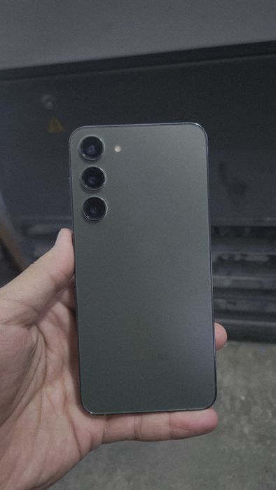 Samsung galaxy s23 plus