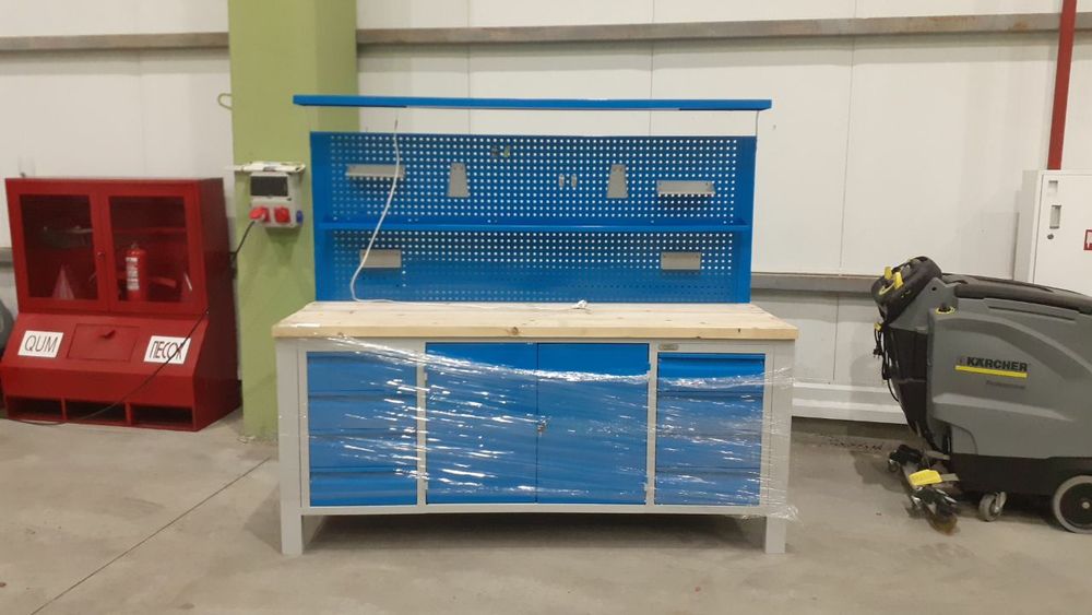 Верстак стол,слесарный