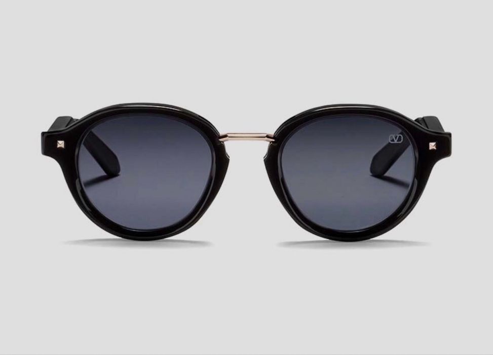Луксозни слунчеви очила Valentino V-Essential IV - unisex model