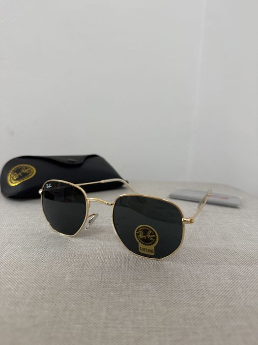 Ochelai de soare RayBan