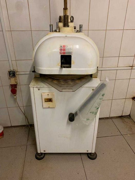 Тестоделитель, тестозакаточная, багетозакаточная машины