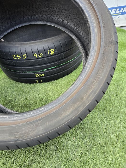 235 40 18 goodyear