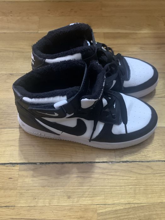 продам крассовки теплые