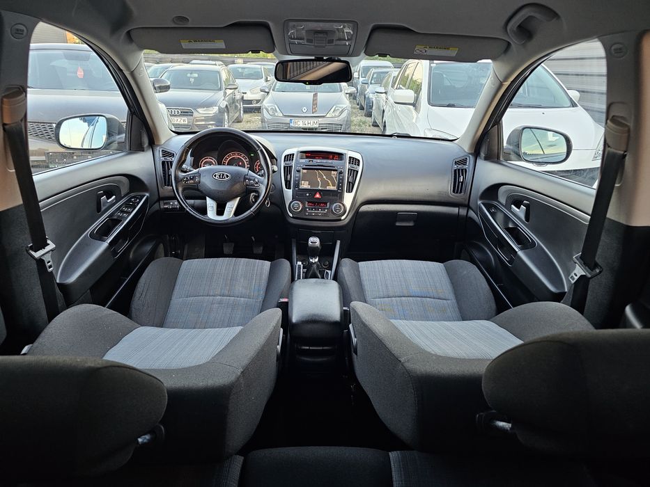 KIA Ceed 2011 — imagine 5