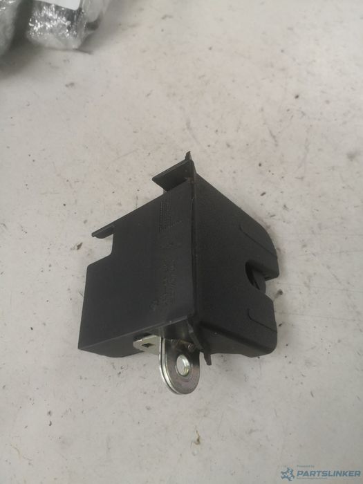 Broasca Haion Volkswagen Golf Vii (5G1, Be1) [ 2012 - > ] Oem 5G682750