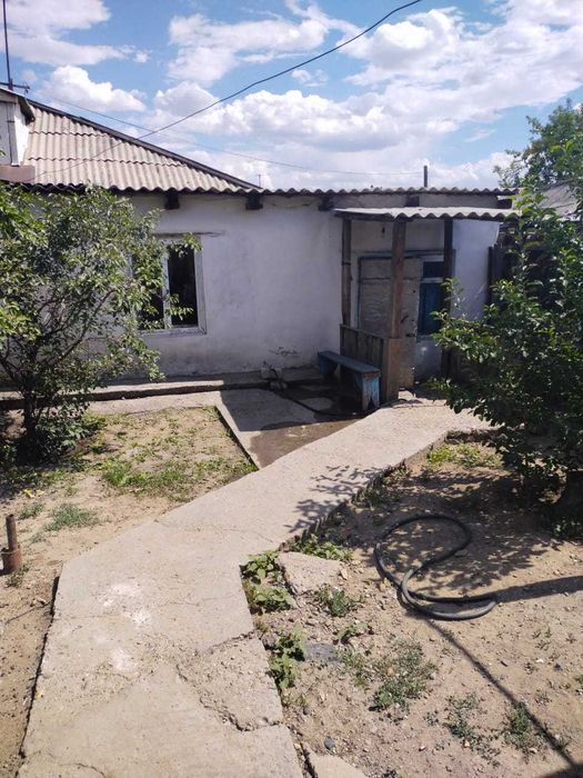 Срочно продается 2-х комнатный частный дом