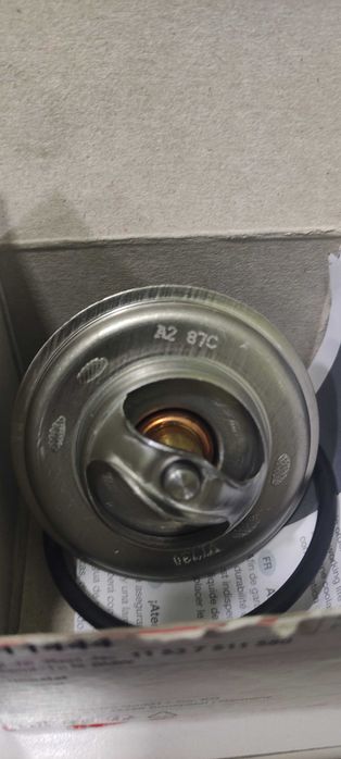 Для BMW E30/E36/E34/E39 Термостат