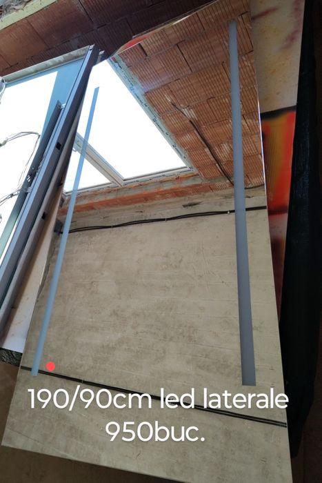 Vând scafa, scaun coafor.