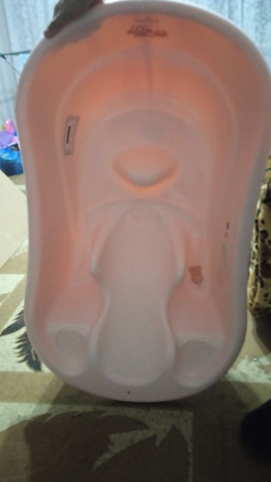 Детская вана розовая