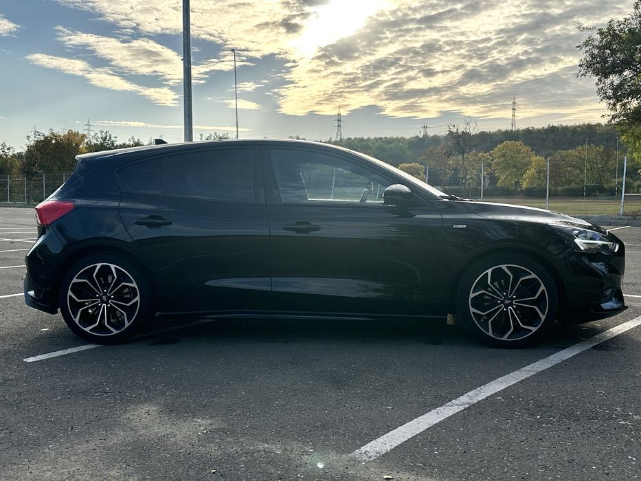 FORD Focus 2019 — imagine 4