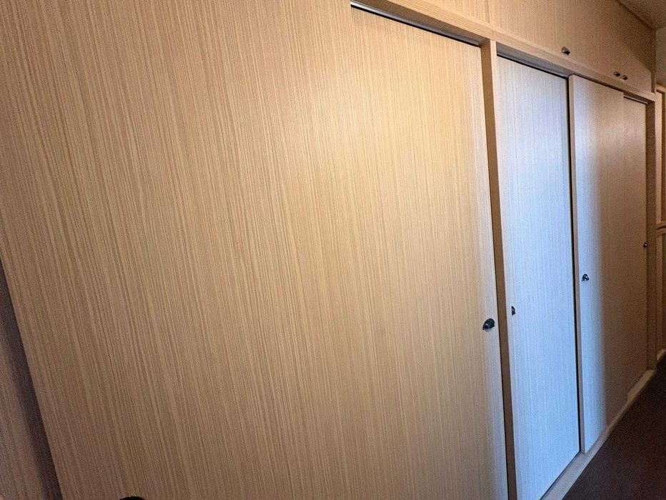 Dulapuri executate la comandă – PAL, stare foarte bună