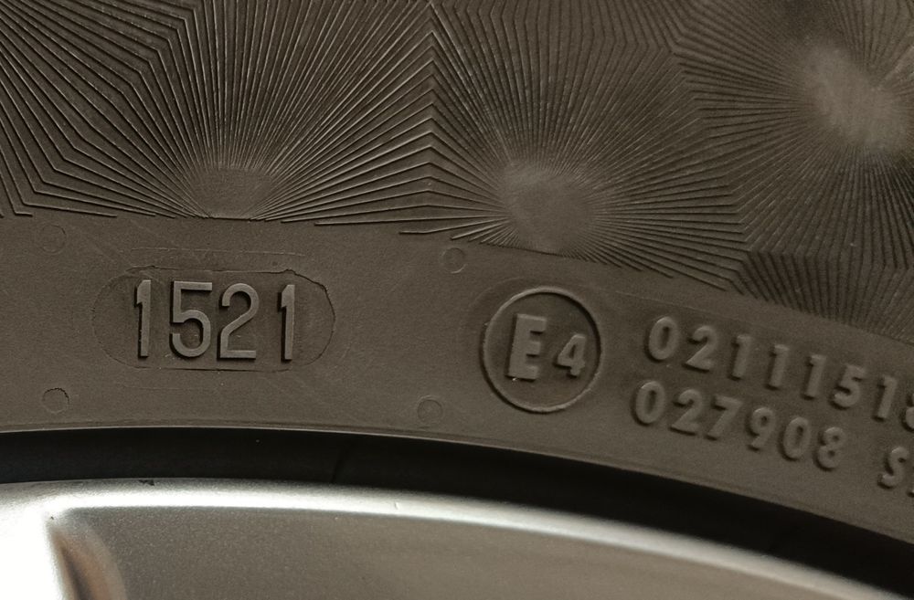 Оригинални джанти с гуми летни 19 цола за Vw Tiguan дот 2021г