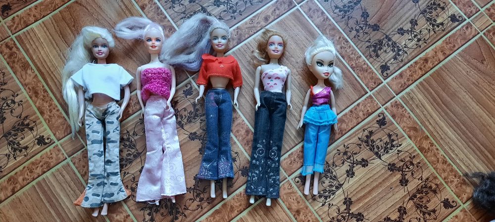 Продам куклы Барби