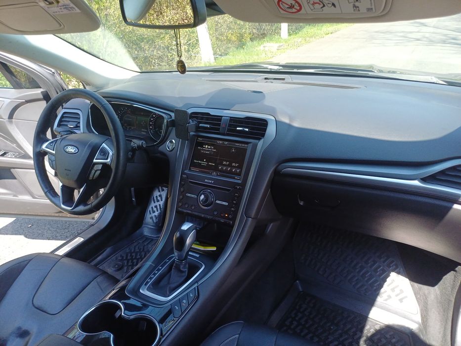 Ford Mondeo - Titanium