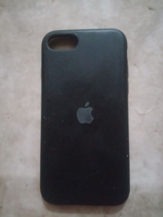 Чехлы для IPhone 7