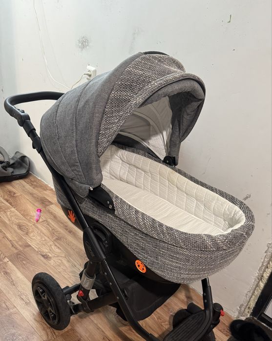 Детская коляска