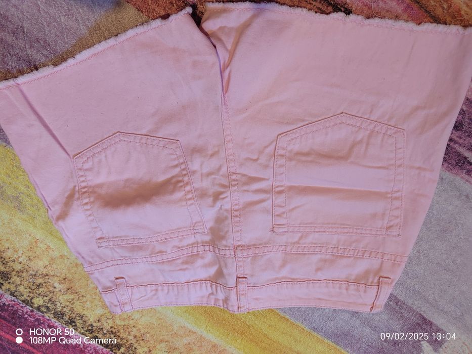 Тениски, поли, къси панталонки