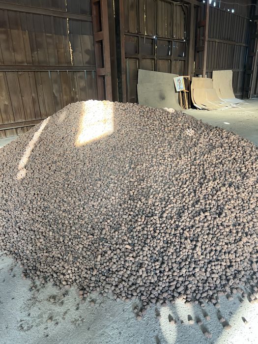 Керамзит в мешках, песок