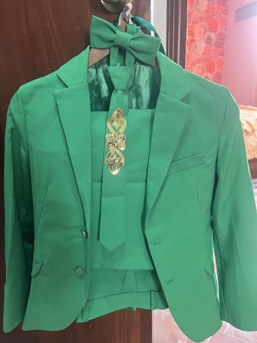 костюм брюки на мероприятия