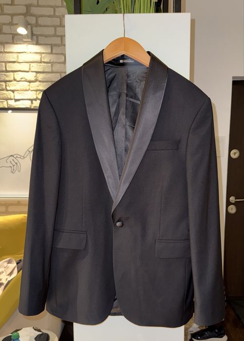 Vand sacou  costum mire ceremonie marca Monarch