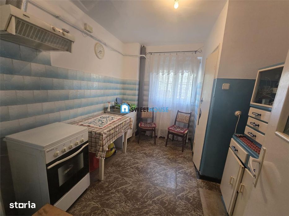 Apartament cu trei camere parter — fotografia 3