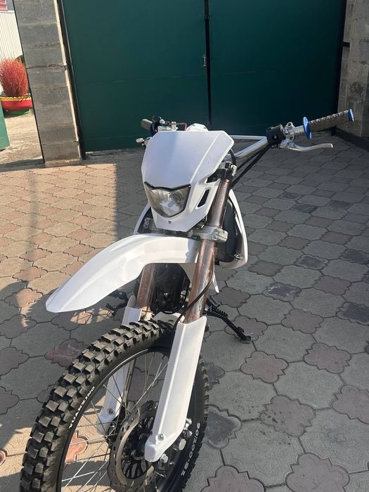 Продаю эндуро мотоцикл 250³