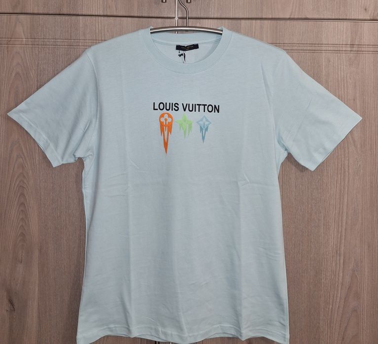 ‼️ Lichidare  stoc ‼️ Tricouri bărbați noi cu etichetă ultimile mărimi  M L XL
