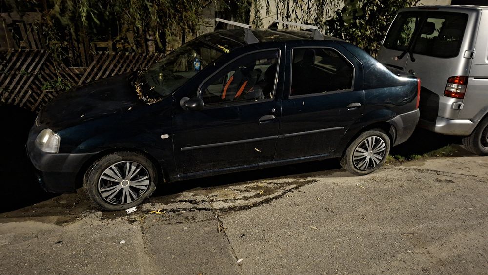 Vand dacia logan!