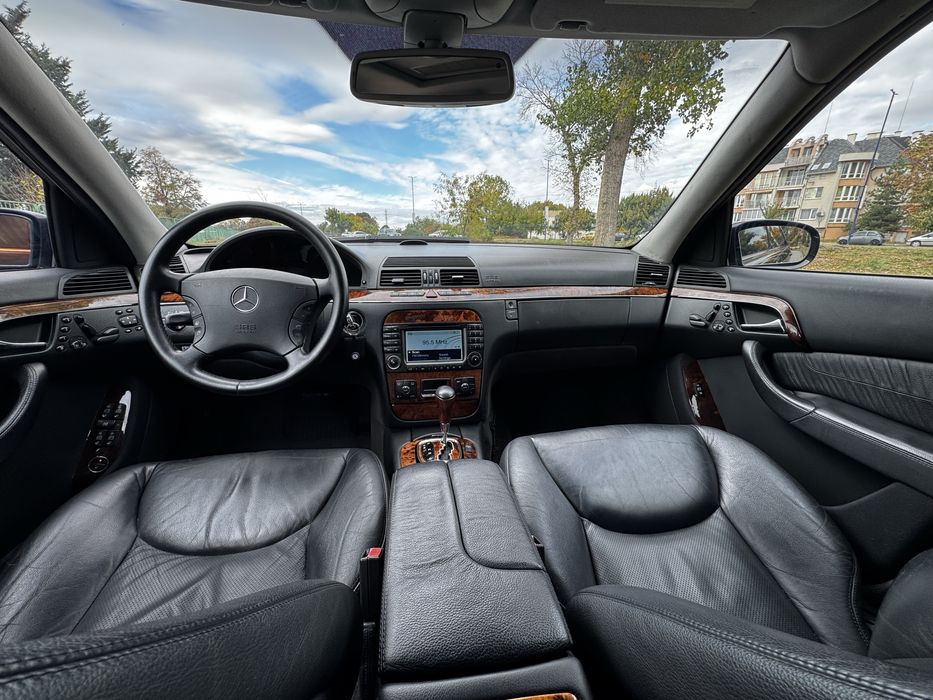 W220 Mercedes-Benz S500L 4MATIC