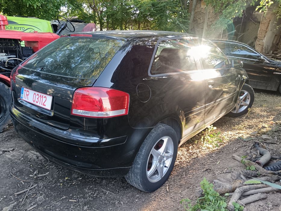 AUDI A3 2004 — imagine 2
