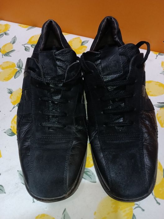 Hogan N 46,5 кожени - 18 €