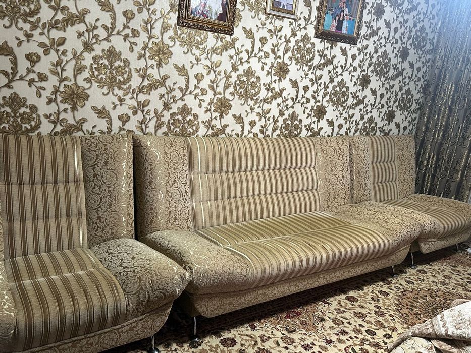 Продам, мягкий уголок