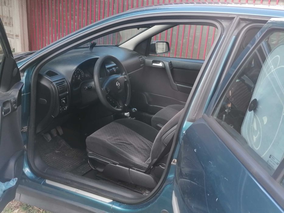 Opel astra g 1.6 8 v benzina an 2000
