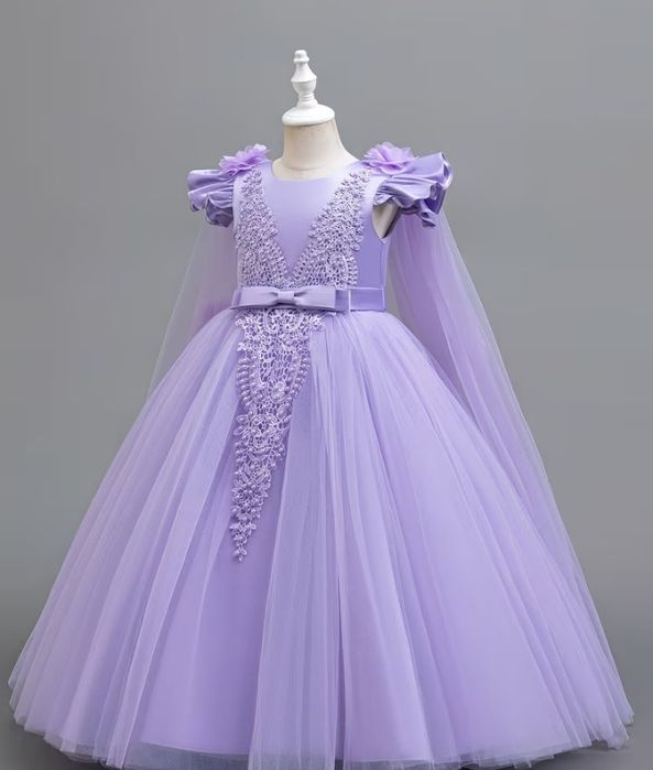 Продам праздничное платье