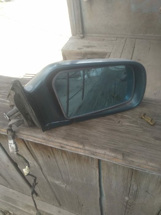 Продам капот Мазда переходка