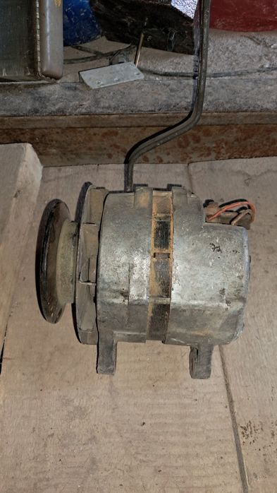 Продам генератор ЗиЛ 130