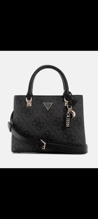 Продажа сумки от бренда Guess