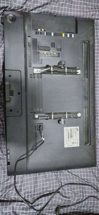 Телевизор samsung