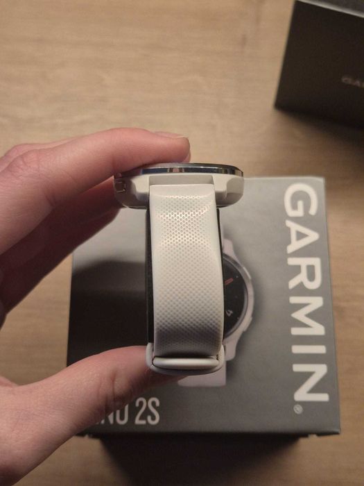 Garmin Venu 2S - Silver Grey
