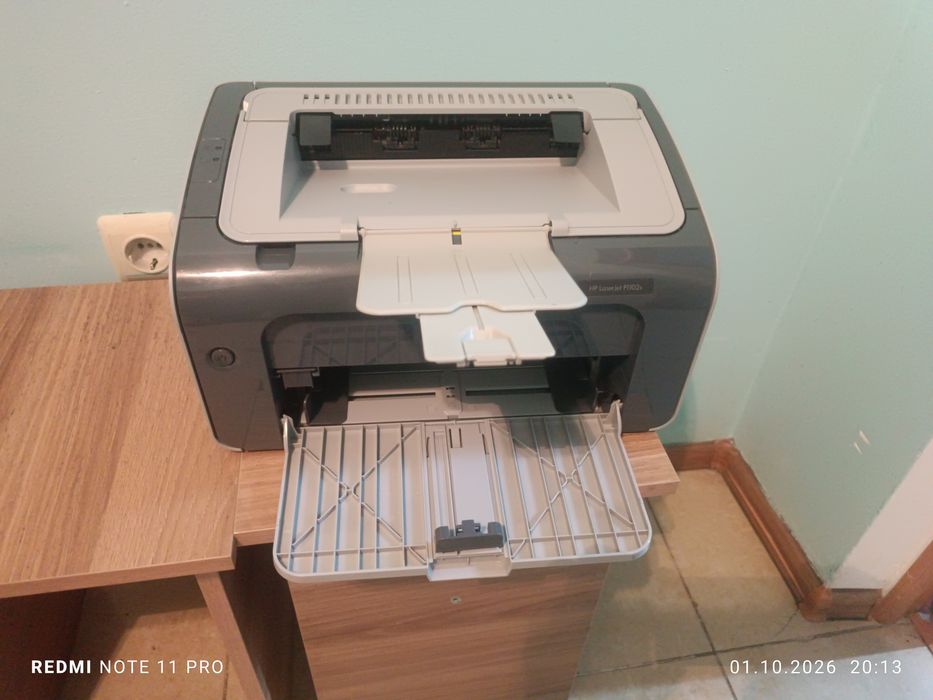 Продам принтер НР 1102